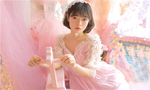 汶川供卵试管代怀生子多少钱？这一直是很多不孕不育家庭关注的话题。在中国，不孕不育的发生率越来越高，根据《中国不孕不育现状调研报告》显示，育龄夫妇的不孕不育率从20年前的3%增长至现在的12.5%-18.2%，患者人数高达6000万以上。在这样的背景下，许多家庭通过供卵试管来实现自己的生育梦想。那么，供卵试管代怀生子的费用到底是多少呢？